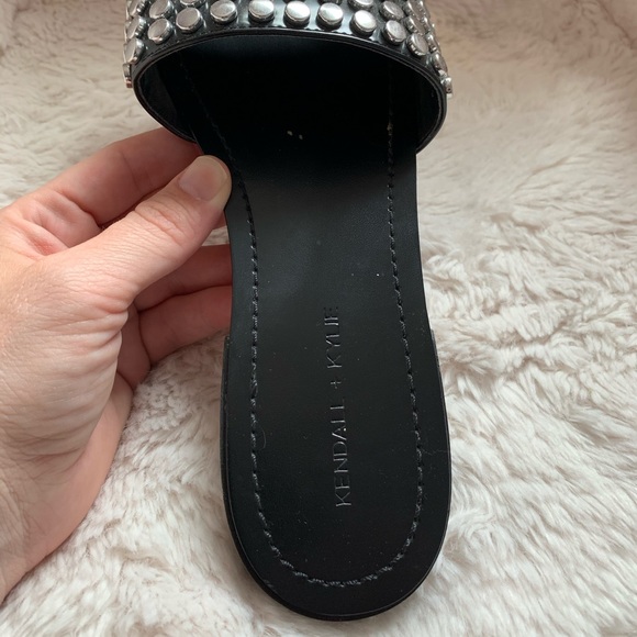⭐️ Kendall & Kylie Studded Sandal ⭐️ - Picture 4 of 5